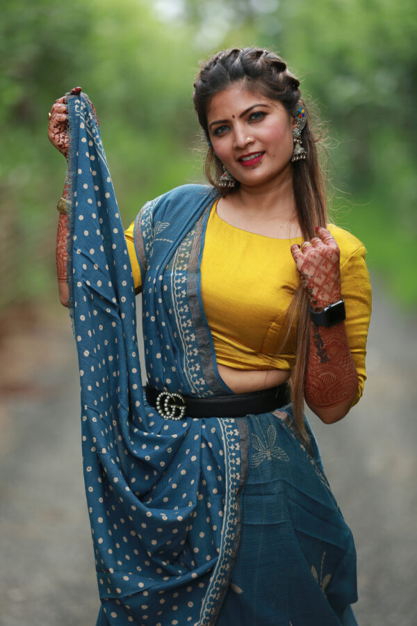 indigo color pure hand woven ajrakh kota doria saree - Image 4