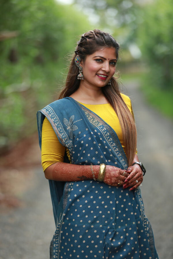 indigo color pure hand woven ajrakh kota doria saree - Image 9