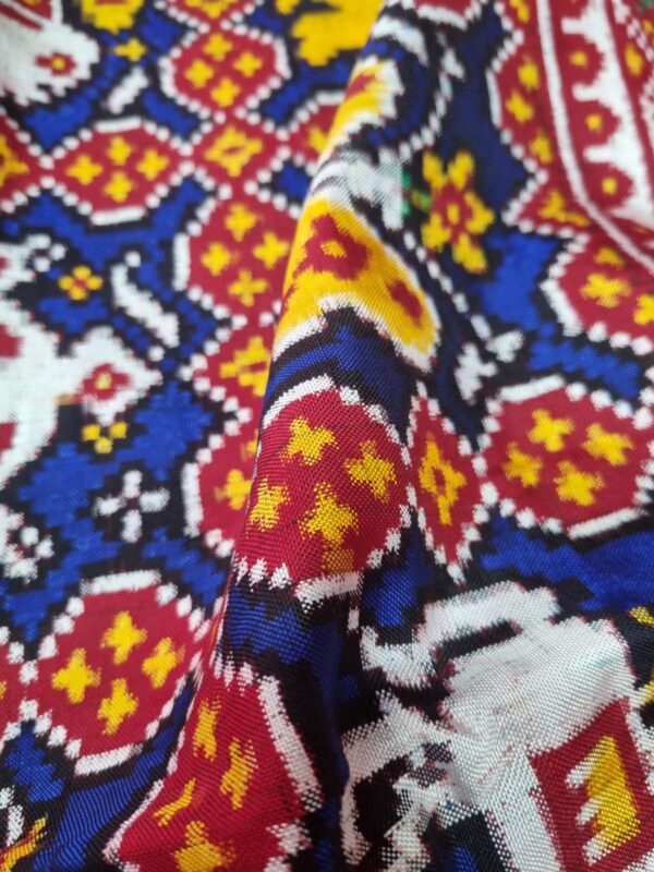 9 figure double ikat patan patola saree