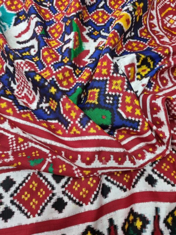 9 figure double ikat patan patola saree - Image 6