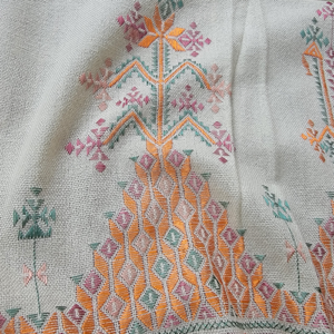 Beautiful suf handworked pure wool shawl